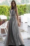 Sukienka LAUTINEL maxi z połyskiem srebrna